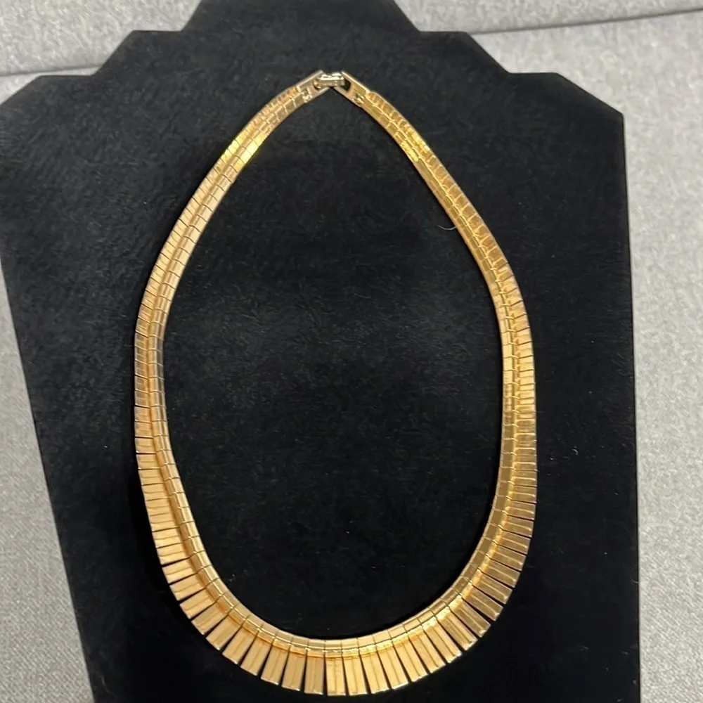 NAPIER :: NECKLACE - Picture 6 of 7